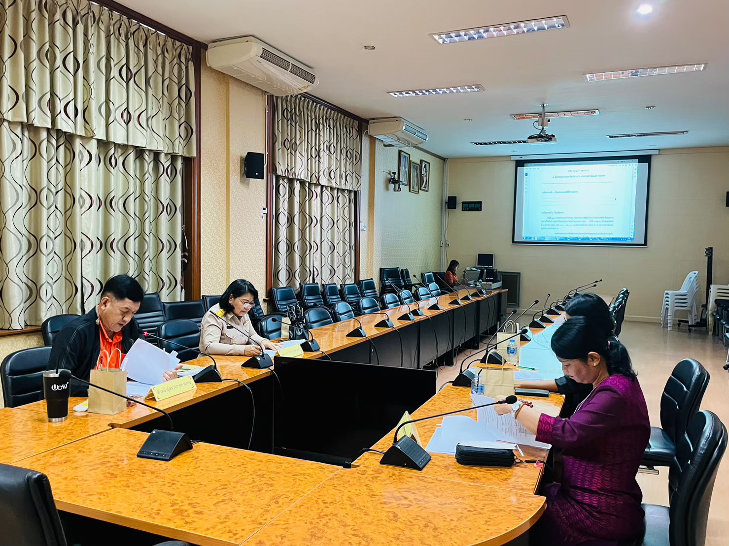 title - ประชุมคณะกรรมการตัดสินโครงการประกวดจัดทำสื่อคุณธรรมในการป้องกันการทุจริตไม่ยอม ไม่ทน ไม่เฉย ครั้งที่ 2 